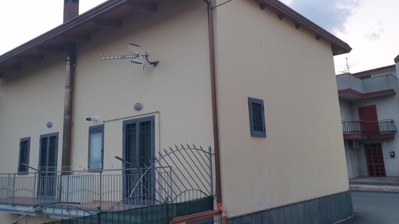 Un Mondo Di Coccole Santa Maria La Carità Exterior foto